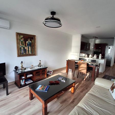 Apartamento Frente A La Playa Piso 2 Эстепона Экстерьер фото
